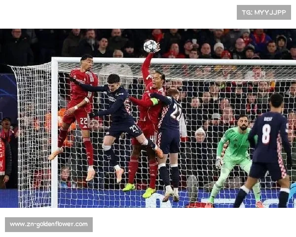 利物浦两球领先遭扳平,防守稳定性受质疑 利物浦两球领先遭扳平,防守稳定性受质疑